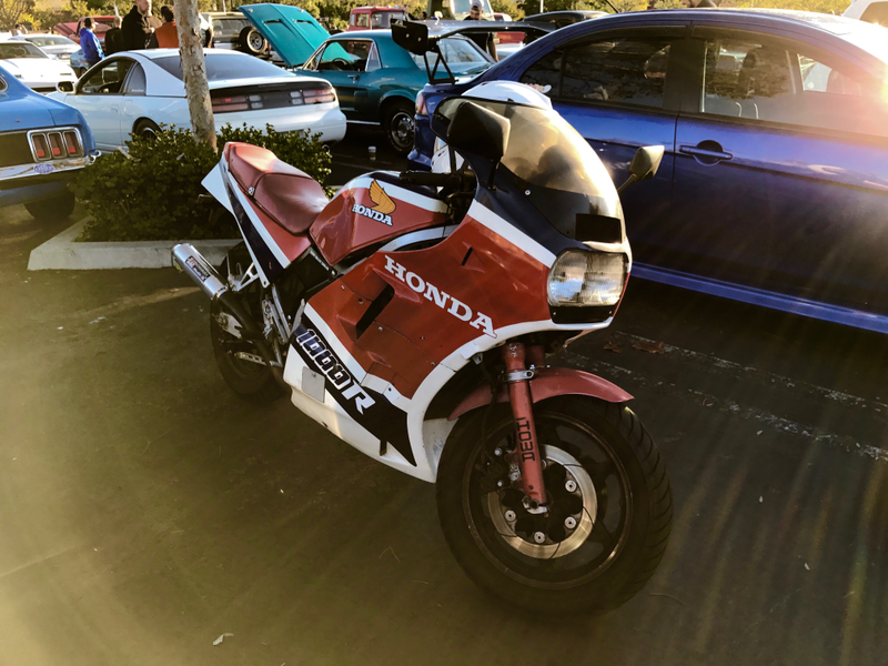 Illustration for article titled Cars and Coffee, Aliso Viejo - Dec 3, 2016 (HUGE PHOTODUMP)